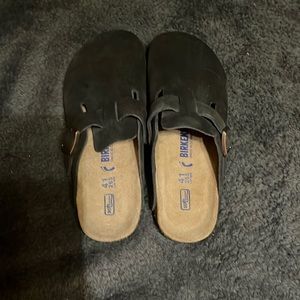 Birkenstock Bostons brown suede